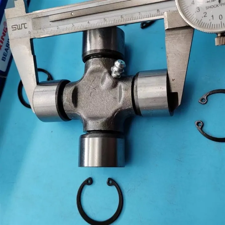 Καθολική άρθρωση για αυτοκίνητο